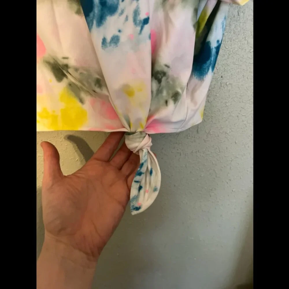 Tie-dye Rash Guard - Picture 5 of 6